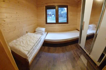 KORMORAN - Świerk sypialnia 1 na piętrē